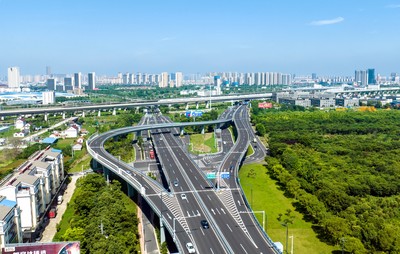 城市血脈的守護者 市政道路工程建筑與運維的現代實踐